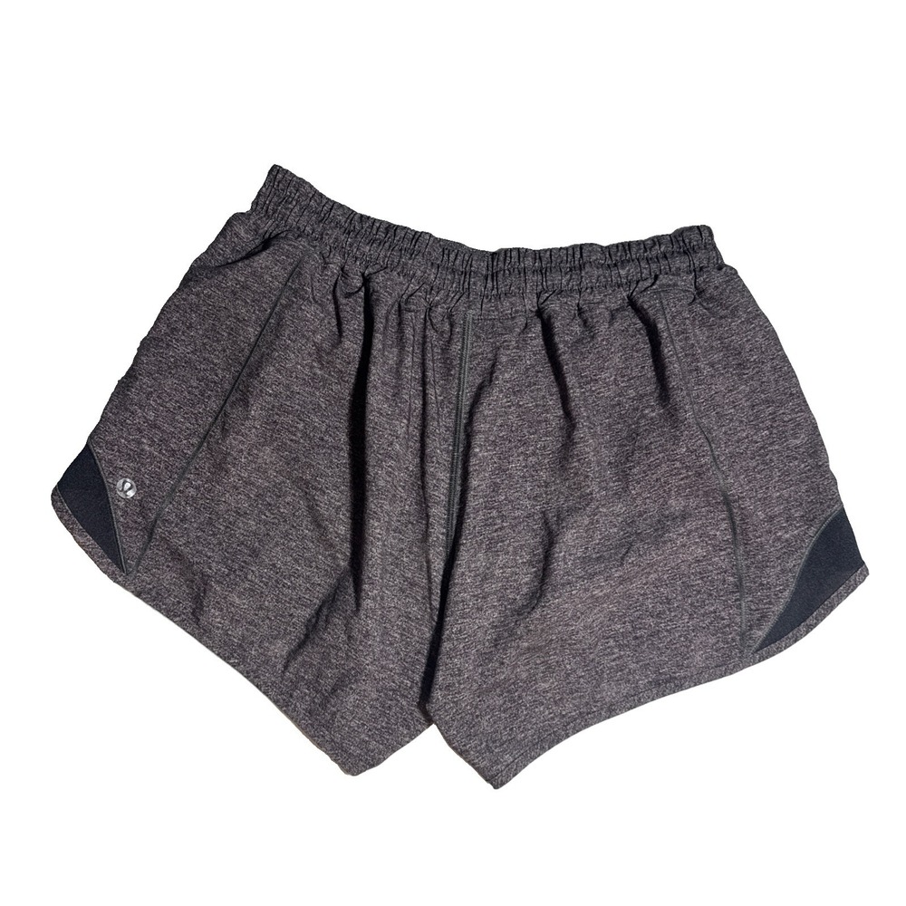 Lululemon Woman's Hotty Hot Short Low-Rise Long 2.5" Gray Size 4